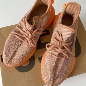 Yeezy Boost 350 V2 ‘’Clay” Size Women’s- 7.5